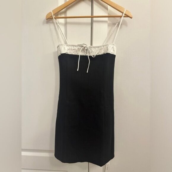 NEW Reformation Sadie Knit Mini Body-con Dress White Black Contrast | size S - Picture 7 of 10